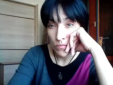 SunnyAmorre online show from 03-11-25, 11:55