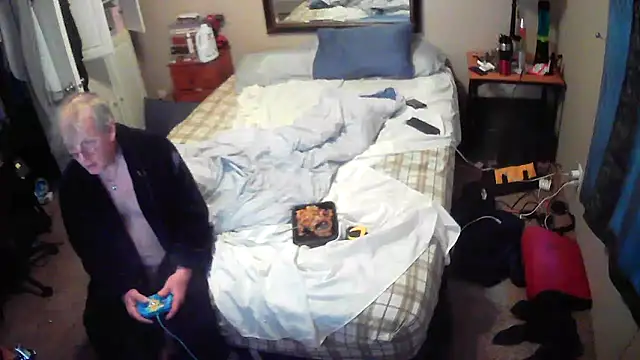 jck1m0t online show from 02-15-25, 03:39