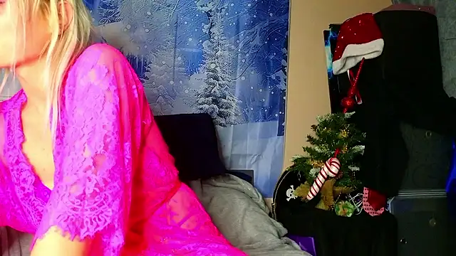 KittyMia online show from 01-15-26, 08:23