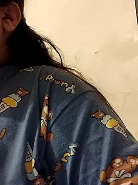 Snapshot of Srishtijain51 chatting on 06-18-26, 01:59 Srishtijain51 online show from 06-18-26, 01:59