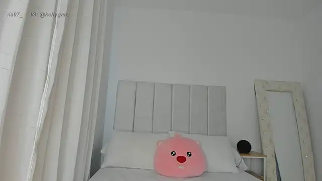 Ally Snow online show from 05-12-26, 12:57