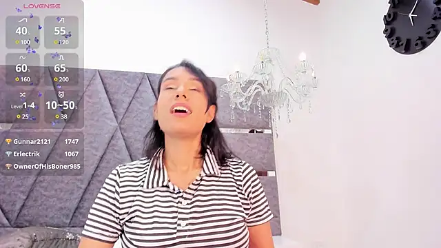 PilarJones  online show from 03-13-25, 12:35