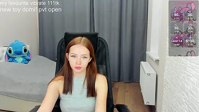 Snapshot of Hot_Mia_ chatting on 12-02-24, 01:57 Hot Mia online show from 12-02-24, 01:57