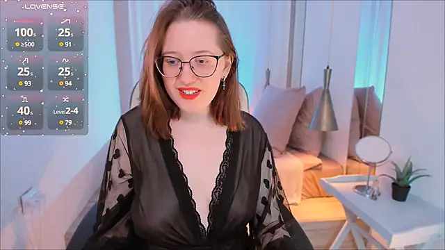 Snapshot of Charmy_Gracy chatting on 02-28-25, 06:43 Charmy Gracy online show from 02-28-25, 06:43