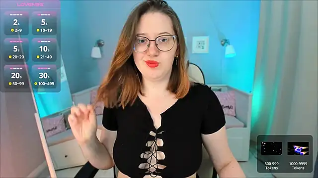 Charmy Gracy online show from 10-04-25, 11:19