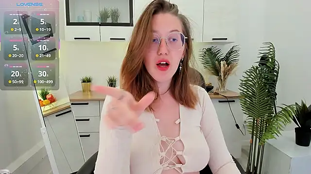 Charmy Gracy online show from 04-21-26, 11:38