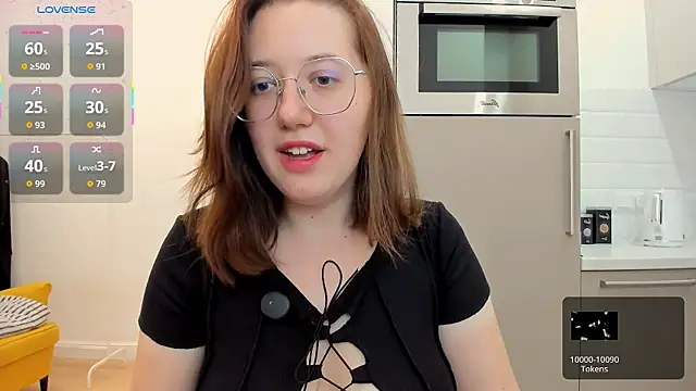 Snapshot of Charmy_Gracy chatting on 07-17-26, 11:06 Charmy Gracy online show from 07-17-26, 11:06