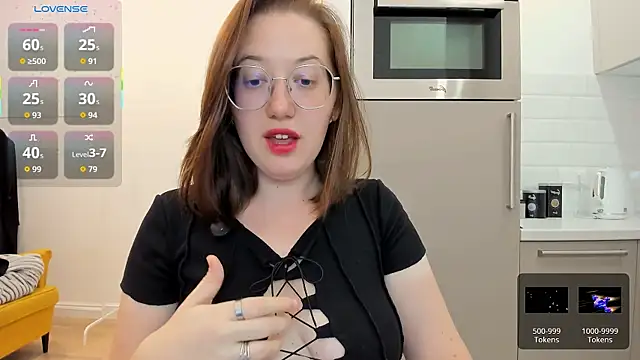 Snapshot of Charmy_Gracy chatting on 07-20-26, 08:50 Charmy Gracy online show from 07-20-26, 08:50