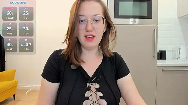 Snapshot of Charmy_Gracy chatting on 07-20-26, 11:01 Charmy Gracy online show from 07-20-26, 11:01