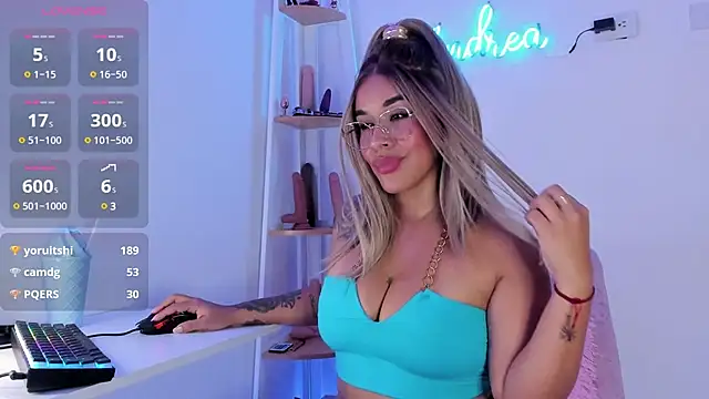 Snapshot of andrea_lopezz_ chatting on 02-12-25, 03:40 andrea lopezz online show from 02-12-25, 03:40