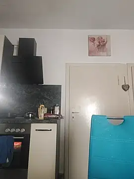 Snapshot of GeileEstelle chatting on 10-26-25, 04:46 GeileEstelle online show from 10-26-25, 04:46