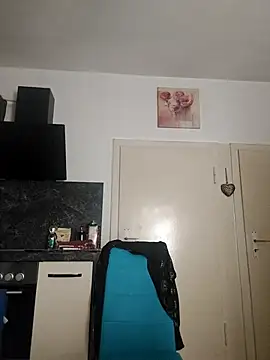 Snapshot of GeileEstelle chatting on 10-28-25, 06:06 GeileEstelle online show from 10-28-25, 06:06