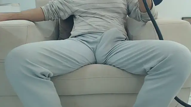 masterxmonster online show from 12-17-25, 02:06