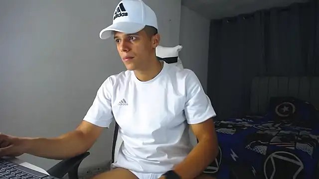 DavidAngell7 online show from 02-05-25, 01:04