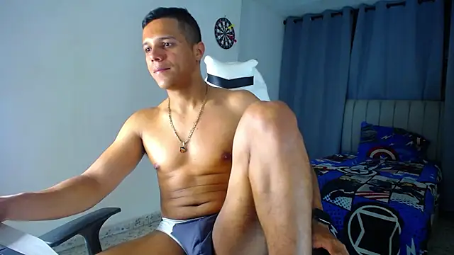 Snapshot of DavidAngell7 chatting on 02-25-26, 05:06 DavidAngell7 online show from 02-25-26, 05:06