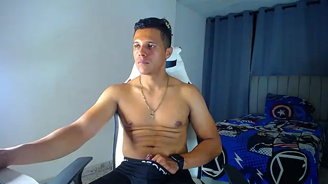 Snapshot of DavidAngell7 chatting on 03-18-26, 02:15 DavidAngell7 online show from 03-18-26, 02:15