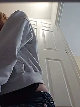 Snapshot of AmethystFoxx chatting on 06-14-26, 05:26 AmethystFoxx online show from 06-14-26, 05:26