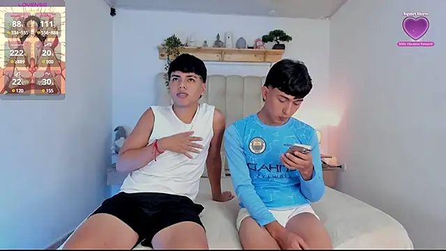 Snapshot of tomdrew69 chatting on 02-26-25, 02:26 tomdrew69 online show from 02-26-25, 02:26