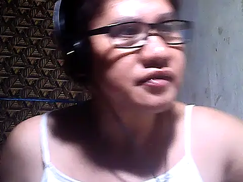 sweetsosie18 online show from 02-21-26, 08:10