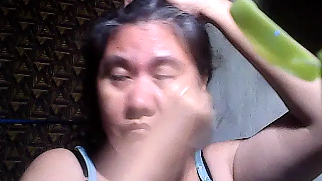 Snapshot of sweetsosie18 chatting on 05-08-26, 02:39 sweetsosie18 online show from 05-08-26, 02:39