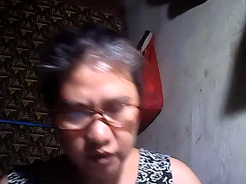 Snapshot of sweetsosie18 chatting on 05-31-26, 12:52 sweetsosie18 online show from 05-31-26, 12:52