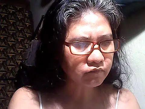 Snapshot of sweetsosie18 chatting on 06-03-26, 08:03 sweetsosie18 online show from 06-03-26, 08:03