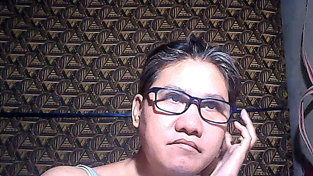 Snapshot of sweetsosie18 chatting on 07-04-26, 12:17 sweetsosie18 online show from 07-04-26, 12:17