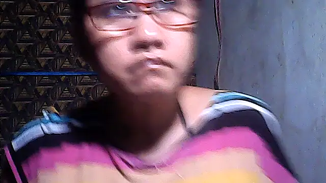 Snapshot of sweetsosie18 chatting on 07-14-26, 11:43 sweetsosie18 online show from 07-14-26, 11:43