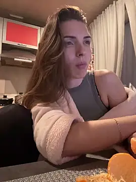 SeducingYoghourt online show from 01-21-25, 04:05