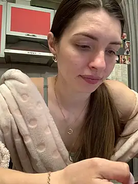 SeducingYoghourt online show from 03-05-25, 04:46