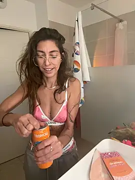 amanilouve online show from 01-16-26, 11:42