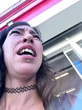 amanilouve online show from 04-16-26, 10:16