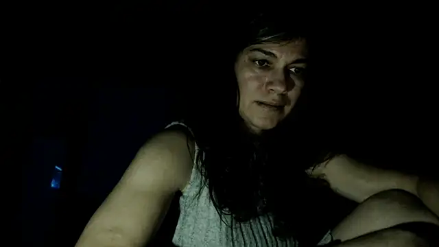 Snapshot of MercyLove chatting on 10-26-25, 05:19 MercyLove online show from 10-26-25, 05:19