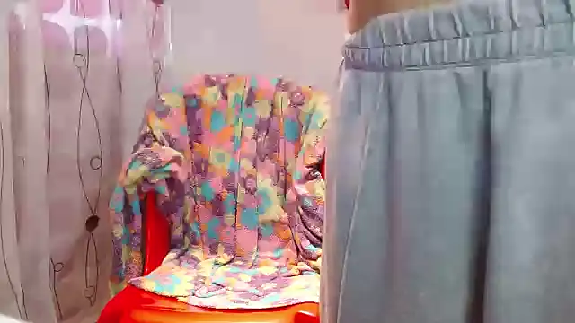 MadisonCambel online show from 12-17-24, 02:55