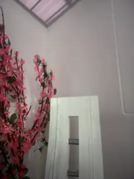 Snapshot of MadisonCambel chatting on 03-29-26, 07:25 MadisonCambel online show from 03-29-26, 07:25