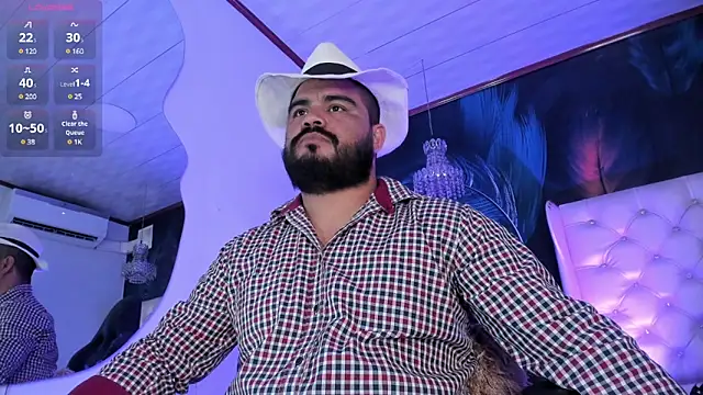 Snapshot of MichaelBear_ chatting on 01-22-25, 12:27 MichaelBear online show from 01-22-25, 12:27