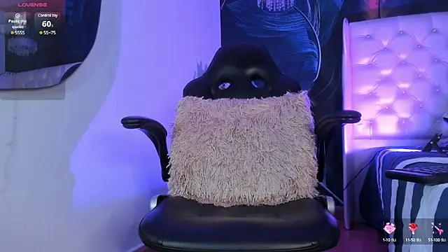 Snapshot of MichaelBear_ chatting on 01-23-25, 03:32 MichaelBear online show from 01-23-25, 03:32