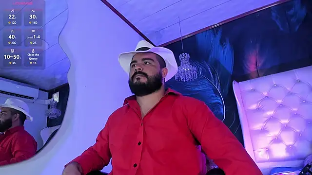 Snapshot of MichaelBear_ chatting on 01-24-25, 12:31 MichaelBear online show from 01-24-25, 12:31