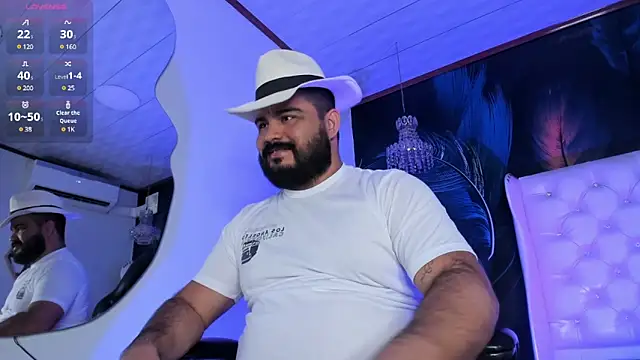 Snapshot of MichaelBear_ chatting on 02-09-25, 12:19 MichaelBear online show from 02-09-25, 12:19