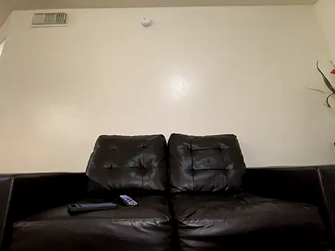 Snapshot of sexy_itzamara chatting on 11-04-25, 01:05 sexy itzamara online show from 11-04-25, 01:05