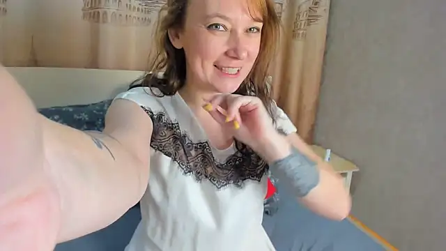 Snapshot of Ria_23 chatting on 05-21-26, 02:29 Ria 23 online show from 05-21-26, 02:29