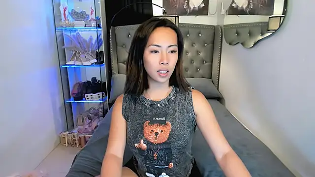 reighnempress online show from 03-25-26, 03:12