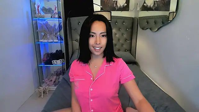 reighnempress online show from 04-06-26, 04:46