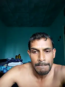 Snapshot of wasaa083 chatting on 10-29-25, 01:08 wasaa083 online show from 10-29-25, 01:08