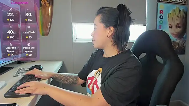 Snapshot of AddisonStone chatting on 03-19-25, 10:20 AddisonStone online show from 03-19-25, 10:20