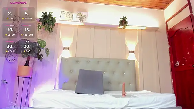 nicol snow online show from 03-14-25, 01:35