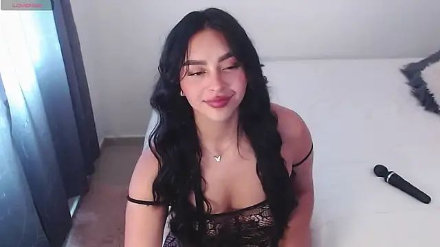 Melaniie01 online show from 02-03-26, 09:42