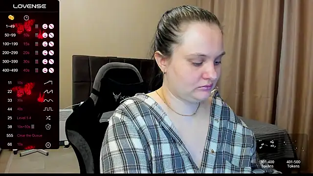 AlanaBrox online show from 12-15-25, 12:26