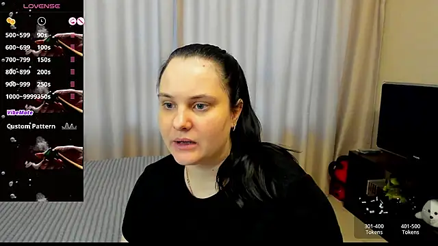 AlanaBrox online show from 04-12-26, 03:17