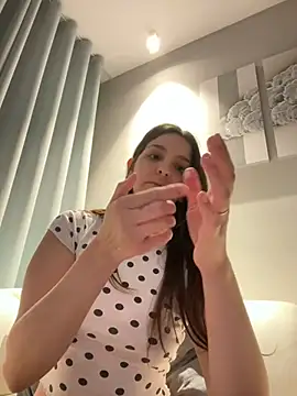 Snapshot of DoriDeluxe66 chatting on 02-20-25, 08:25 DoriDeluxe66 online show from 02-20-25, 08:25